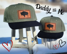 Load image into Gallery viewer, Daddy &amp; Me Snap Back Set - Wyo Flag